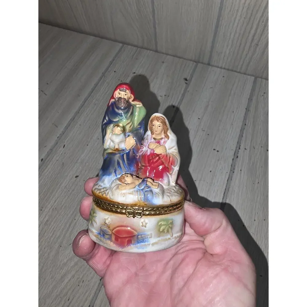 Vintage Christmas Nativity Scene Figurine Hinged Trinket Christmas Religious